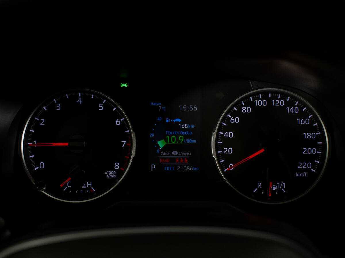 Купить Toyota RAV4 с пробегом. Фото: #11