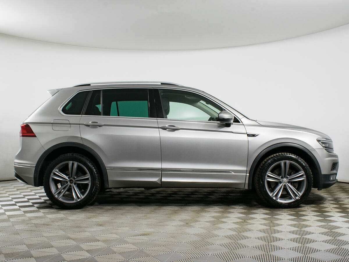 Купить Volkswagen Tiguan с пробегом. Фото: #3