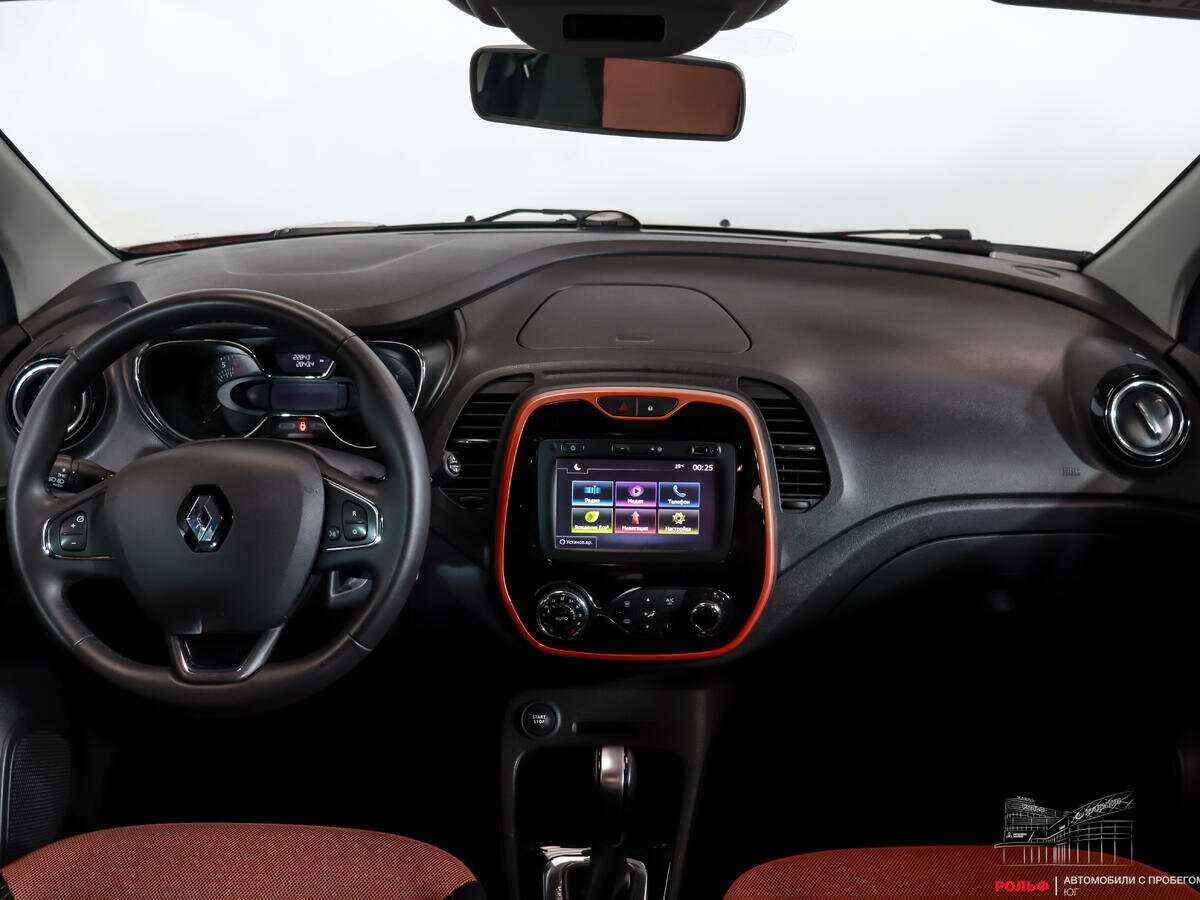 Купить Renault Kaptur с пробегом. Фото: #11