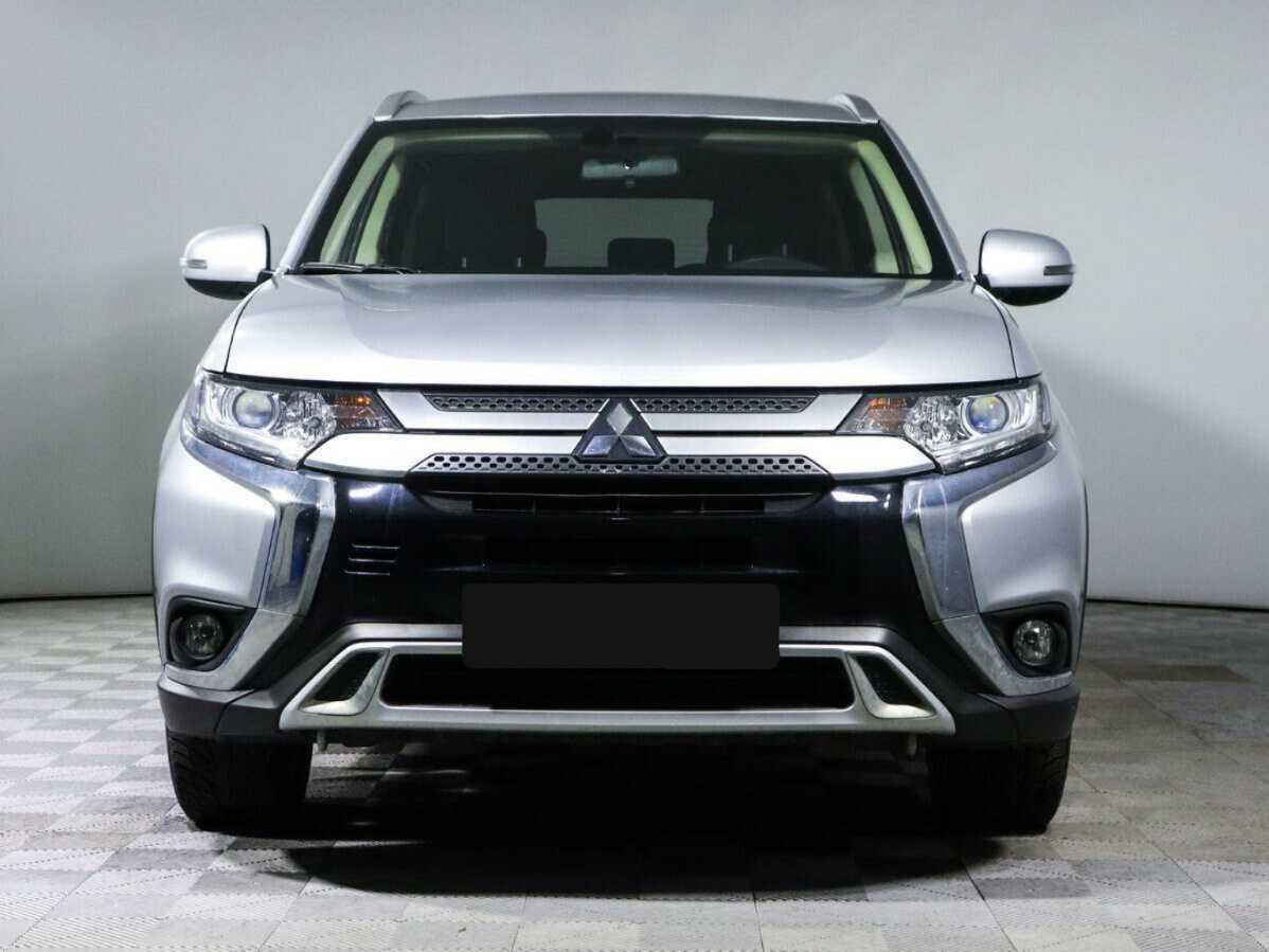 Купить Mitsubishi Outlander с пробегом. Фото: #1