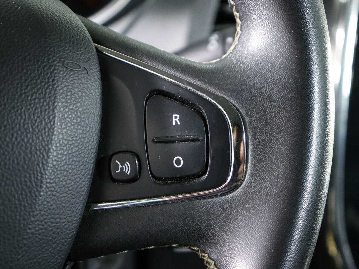 Купить Renault Kaptur с пробегом. Фото: #17