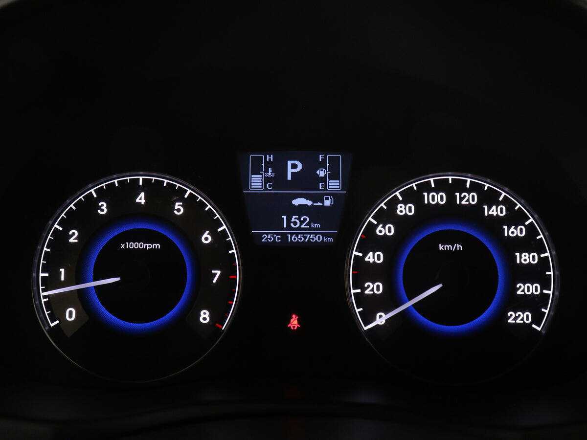 Купить Hyundai Solaris с пробегом. Фото: #9