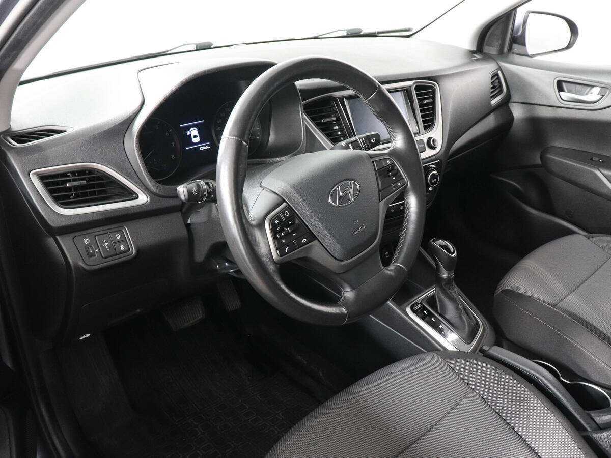 Купить Hyundai Solaris с пробегом. Фото: #8