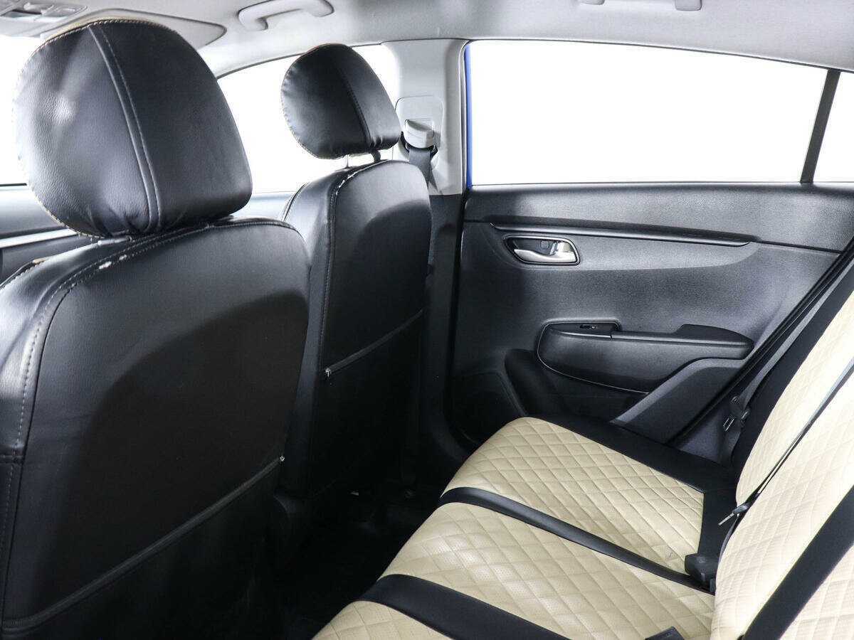 Купить Kia Rio с пробегом. Фото: #11