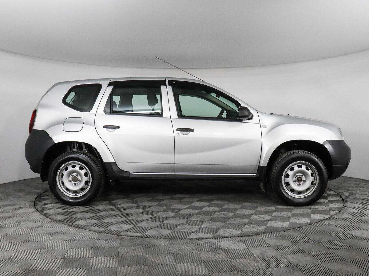 Купить Renault Duster с пробегом. Фото: #3