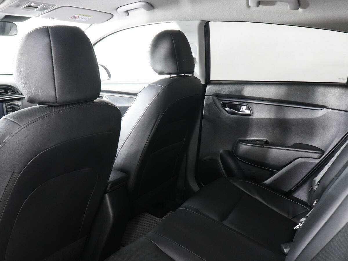 Купить Kia Rio с пробегом. Фото: #11