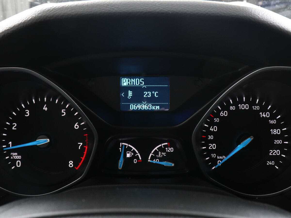 Купить Ford Focus с пробегом. Фото: #10