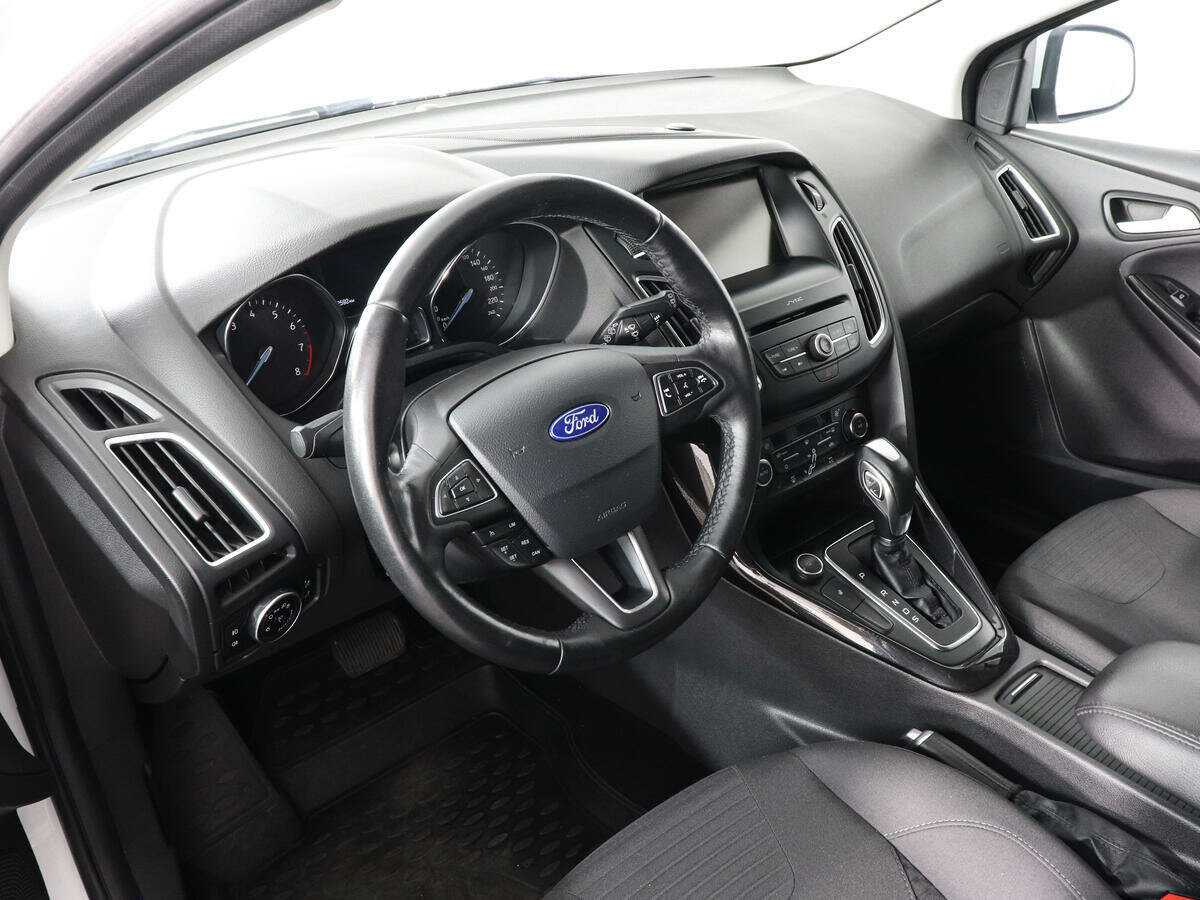Купить Ford Focus с пробегом. Фото: #8