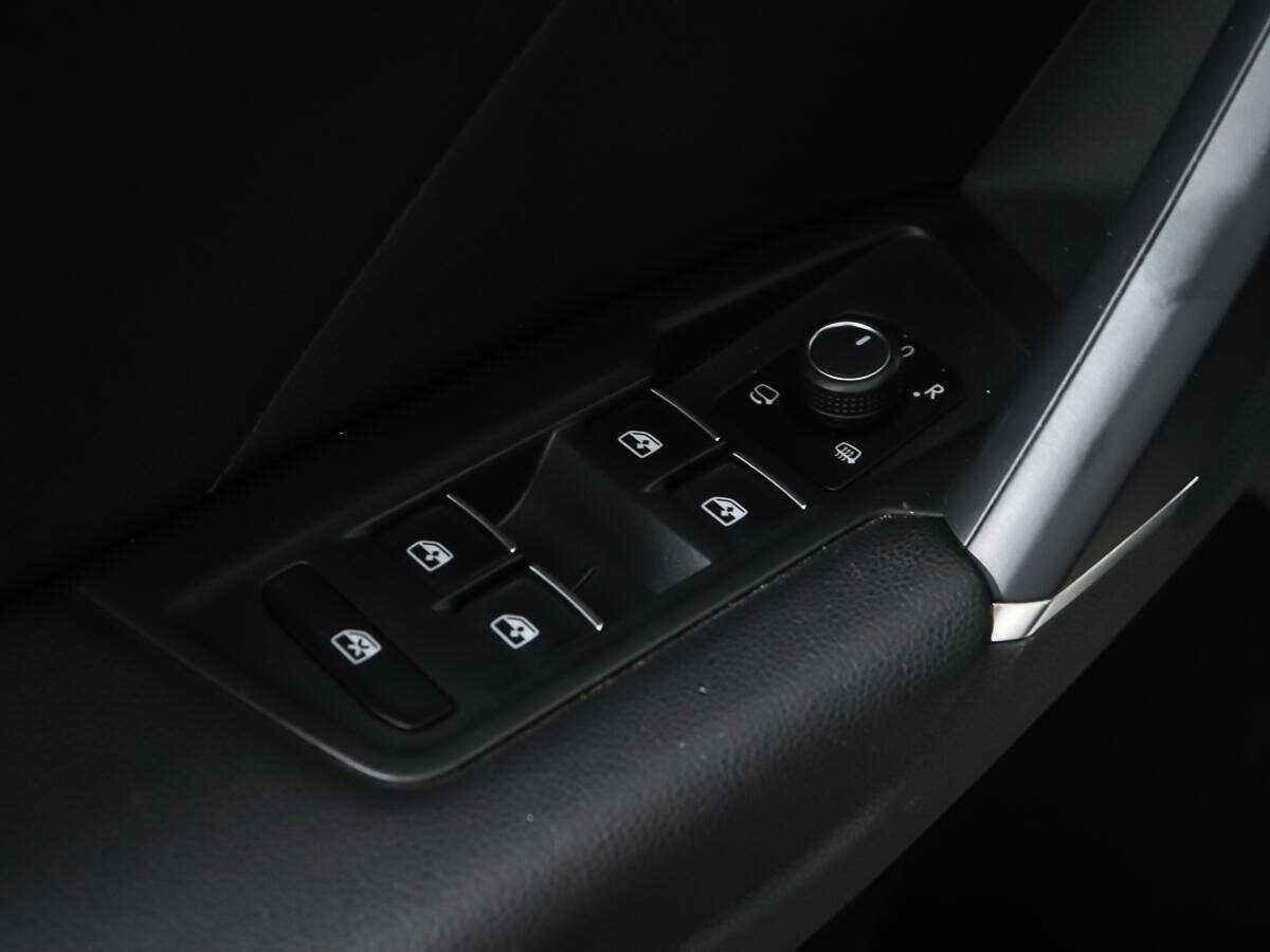 Купить Volkswagen Tiguan с пробегом. Фото: #20