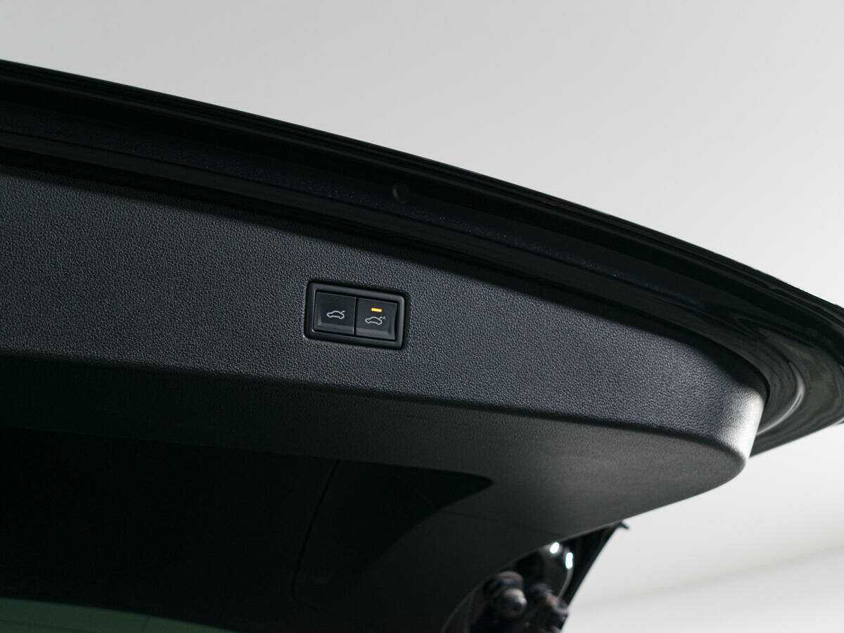 Купить Volkswagen Tiguan с пробегом. Фото: #7