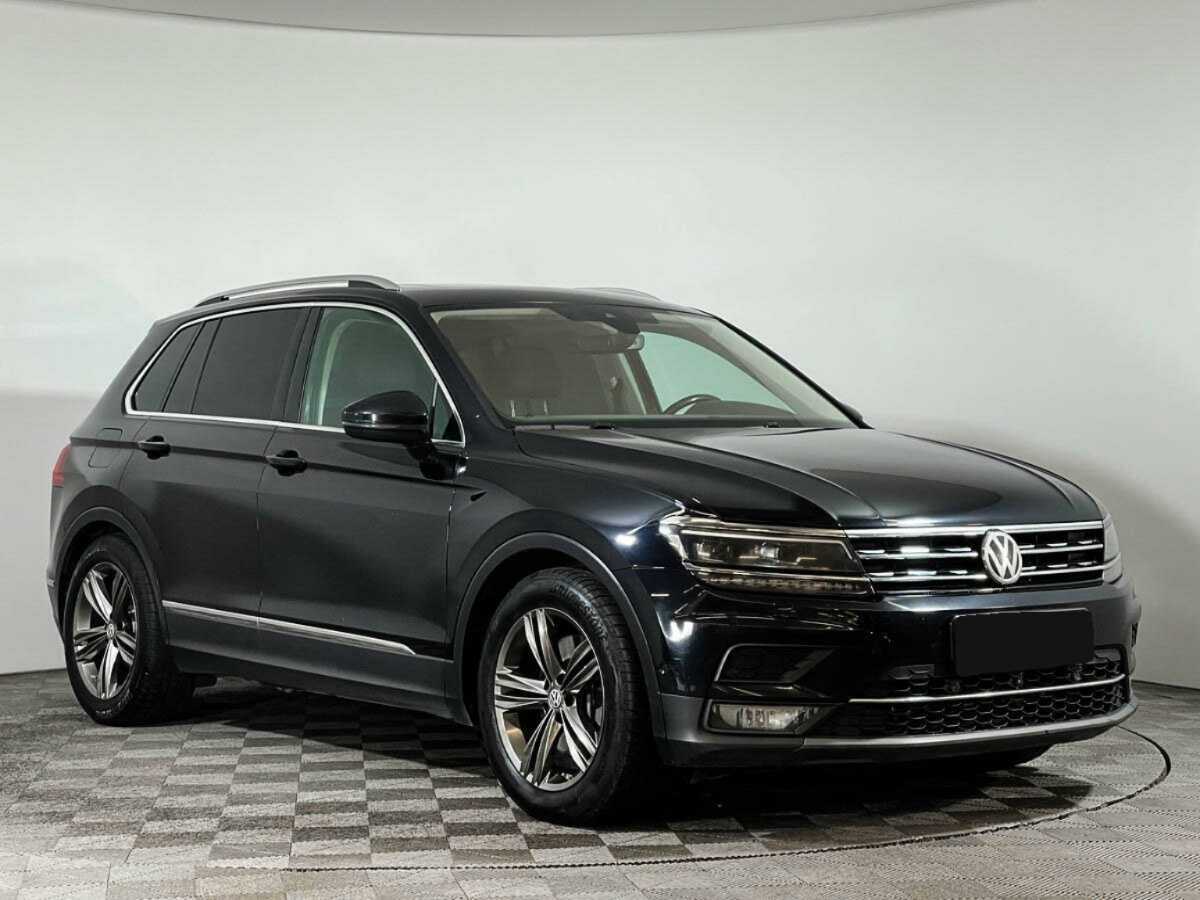 Купить Volkswagen Tiguan с пробегом. Фото: #2