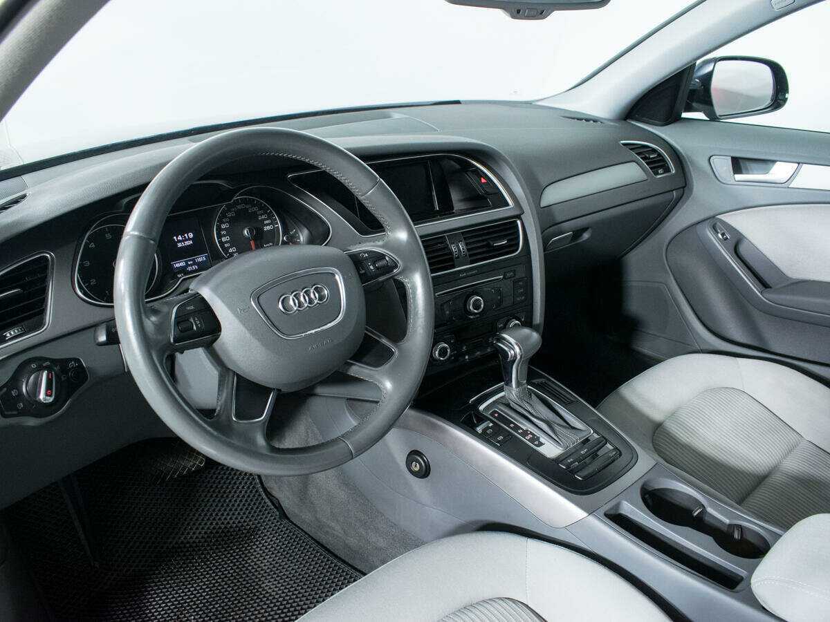 Купить Audi A4 с пробегом. Фото: #12