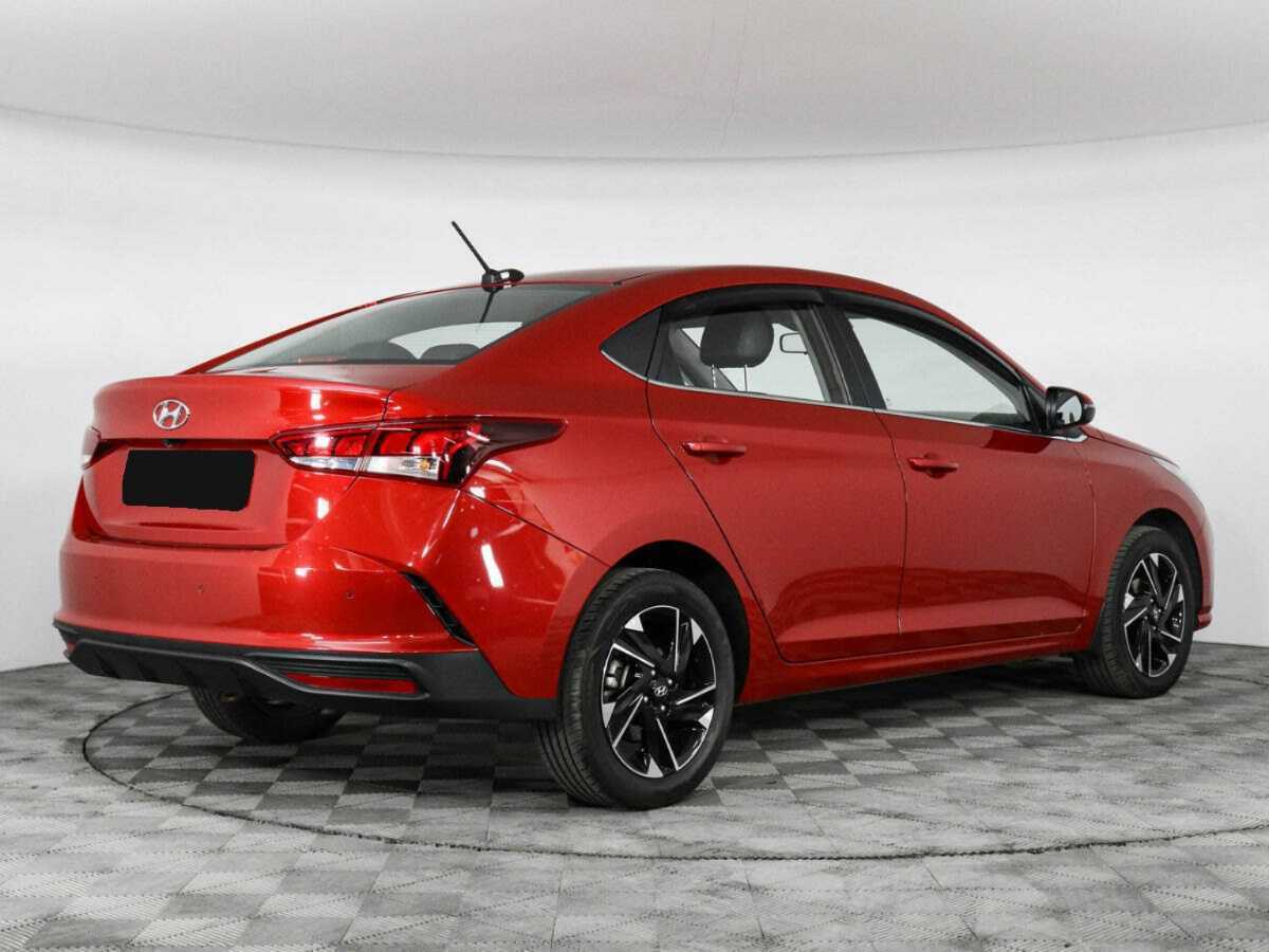 Купить Hyundai Solaris с пробегом. Фото: #4