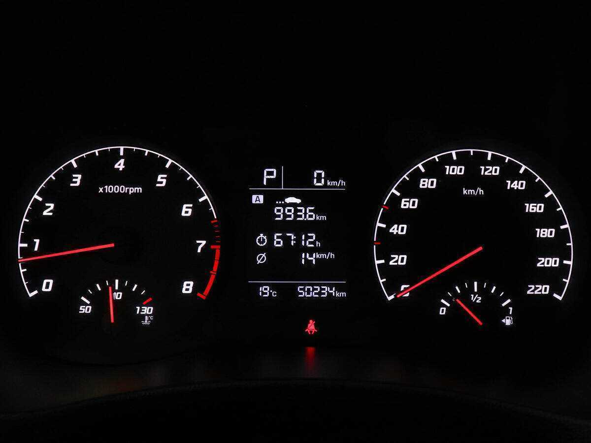 Купить Hyundai Solaris с пробегом. Фото: #10