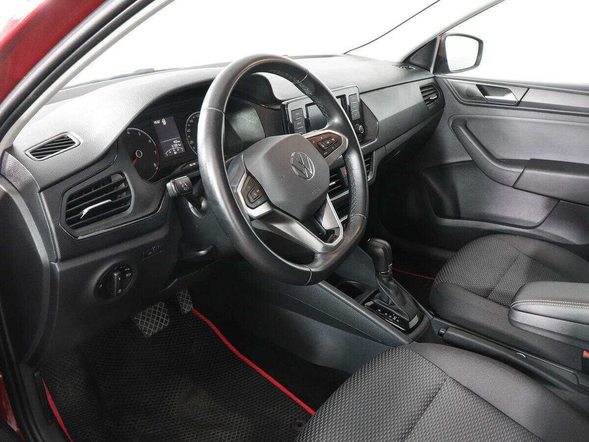 Купить Volkswagen Polo с пробегом. Фото: #8