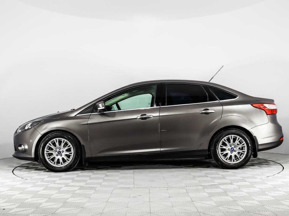 Купить Ford Focus с пробегом. Фото: #4