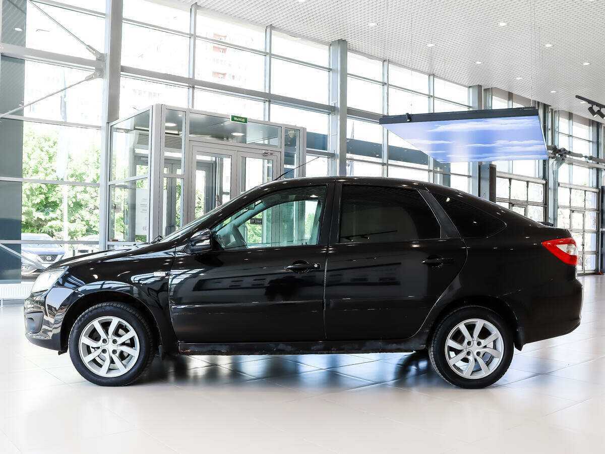 Купить Lada (ВАЗ) Granta с пробегом. Фото: #3