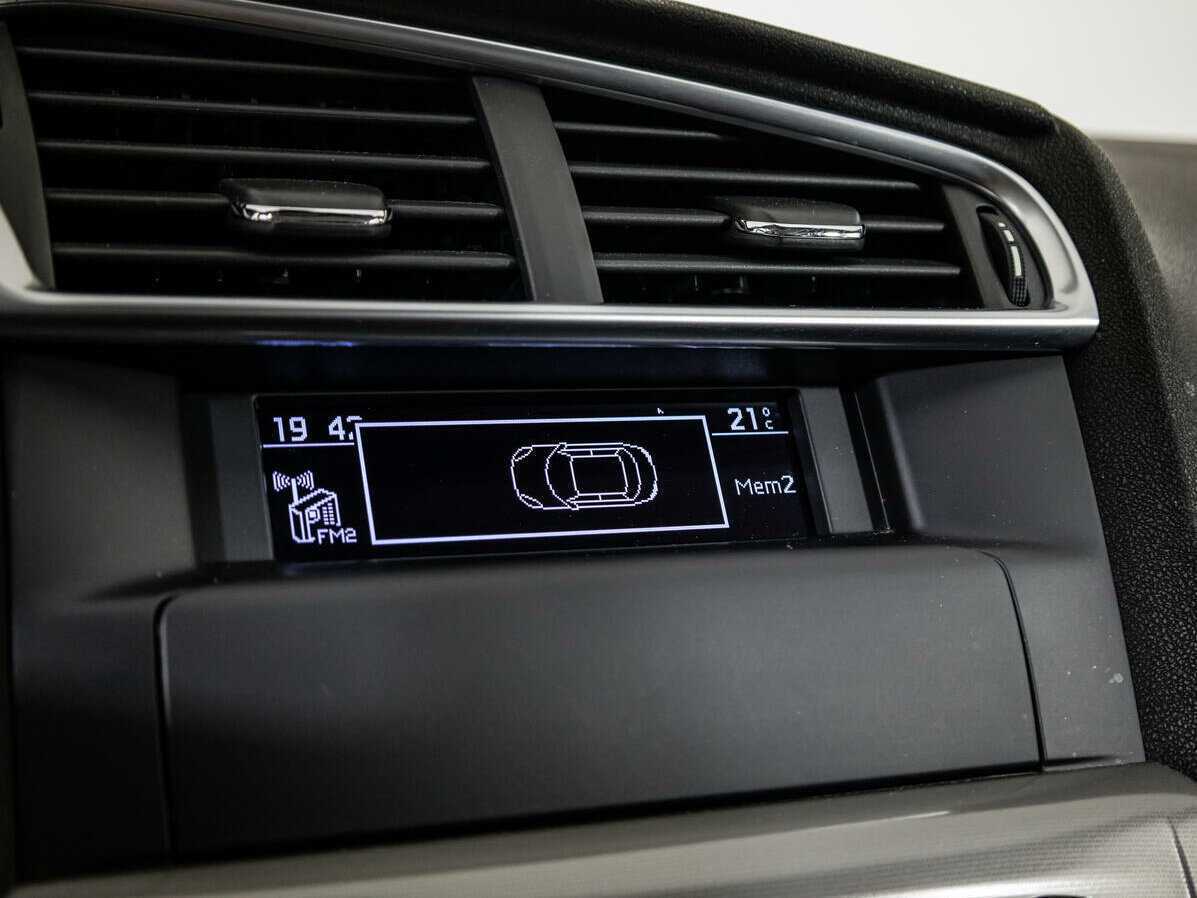 Купить Citroen C4 с пробегом. Фото: #11