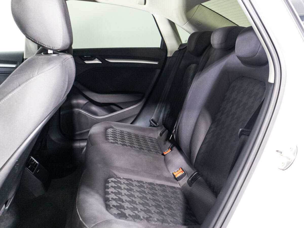 Купить Audi A3 с пробегом. Фото: #9