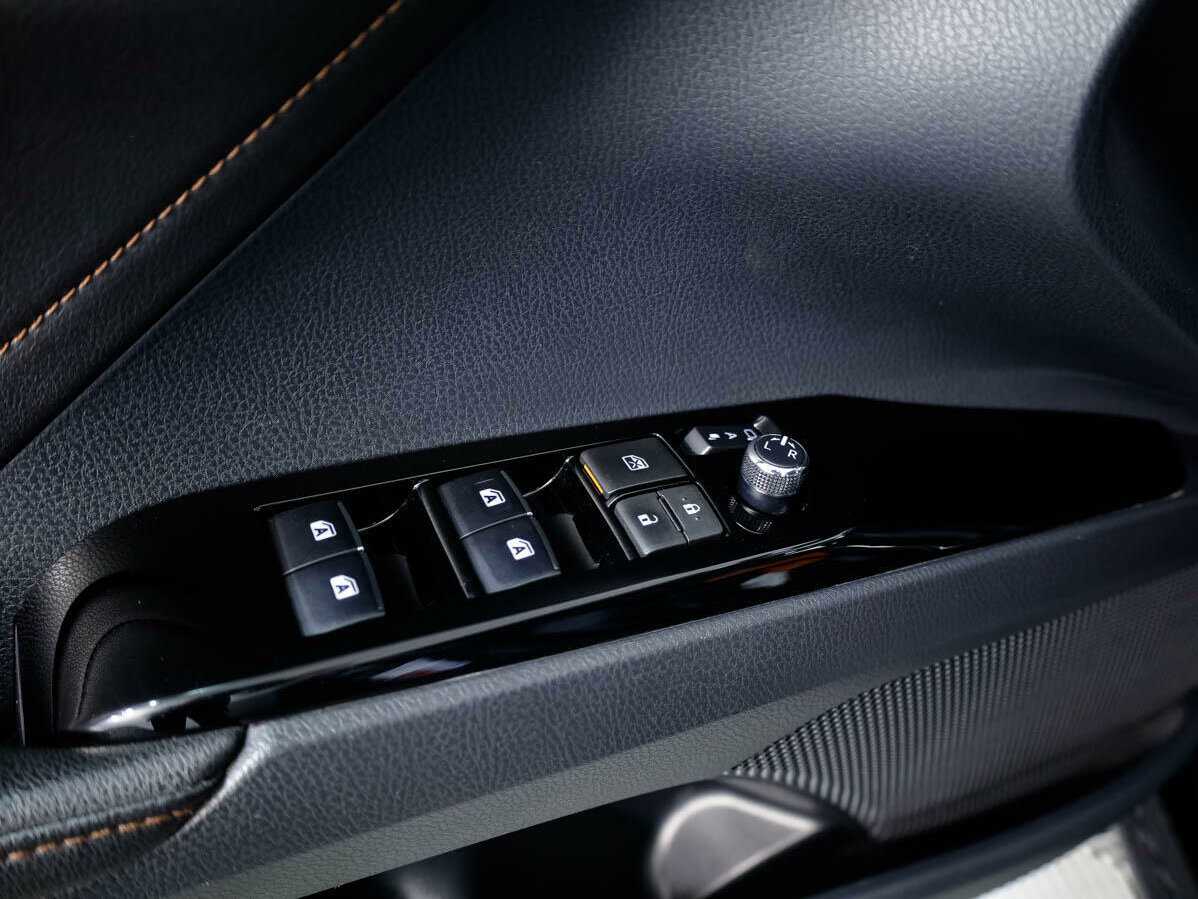 Купить Toyota Camry с пробегом. Фото: #13