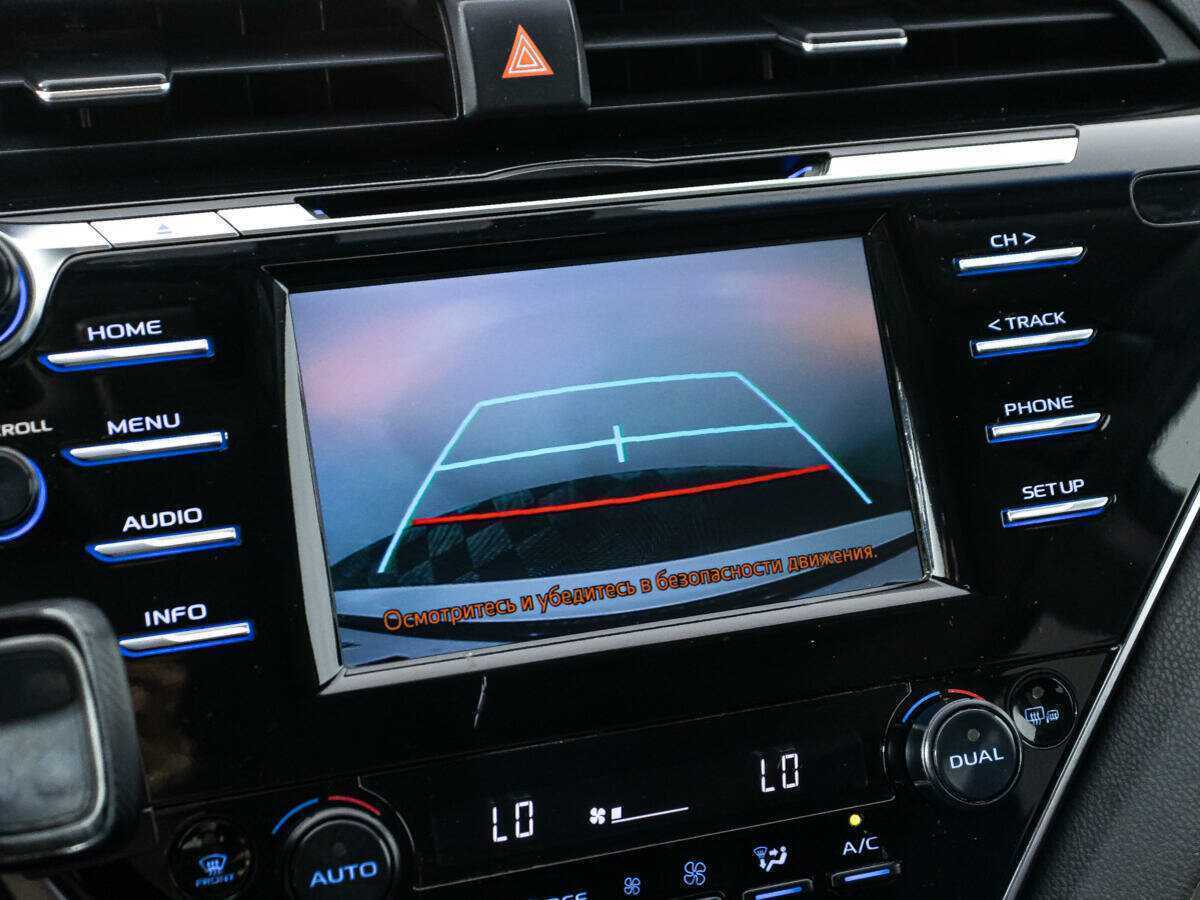 Купить Toyota Camry с пробегом. Фото: #14