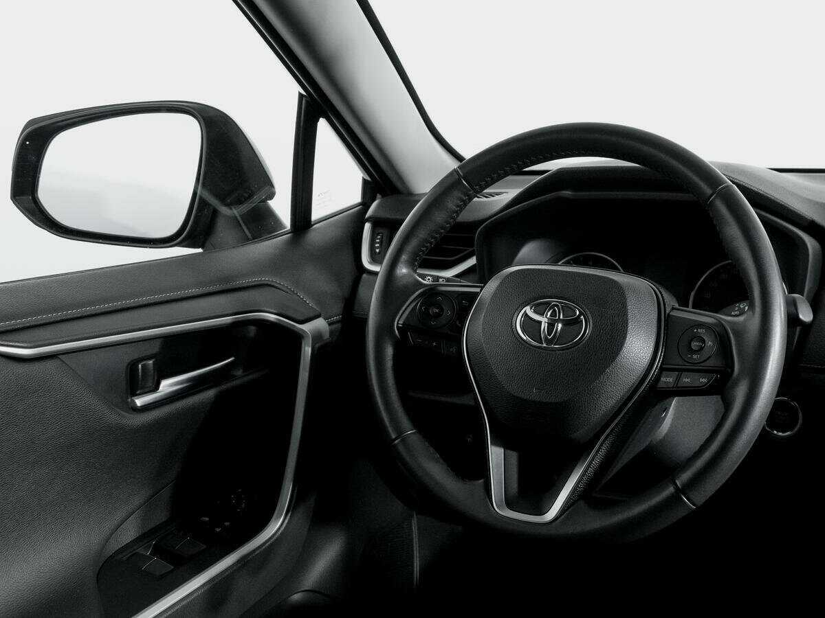 Купить Toyota RAV4 с пробегом. Фото: #14