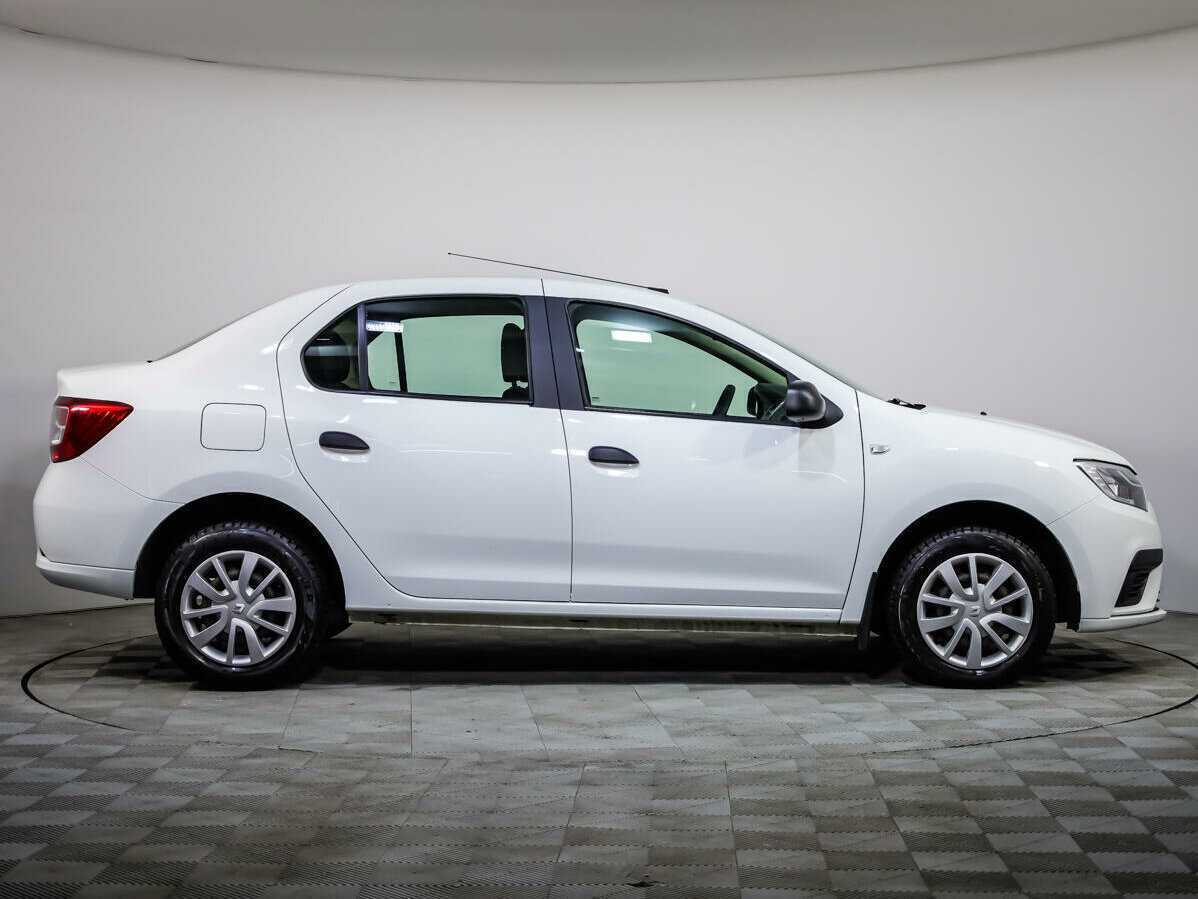 Купить Renault Logan с пробегом. Фото: #2