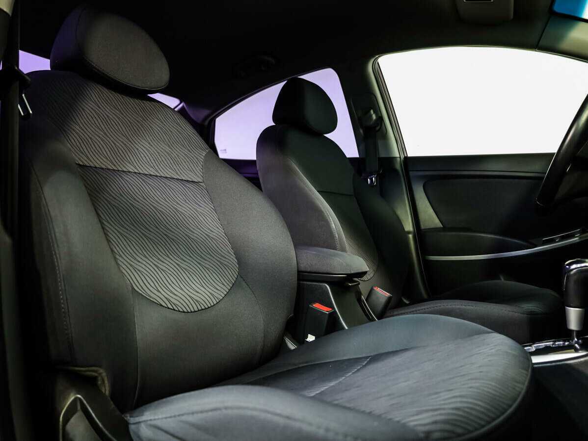 Купить Hyundai Solaris с пробегом. Фото: #10