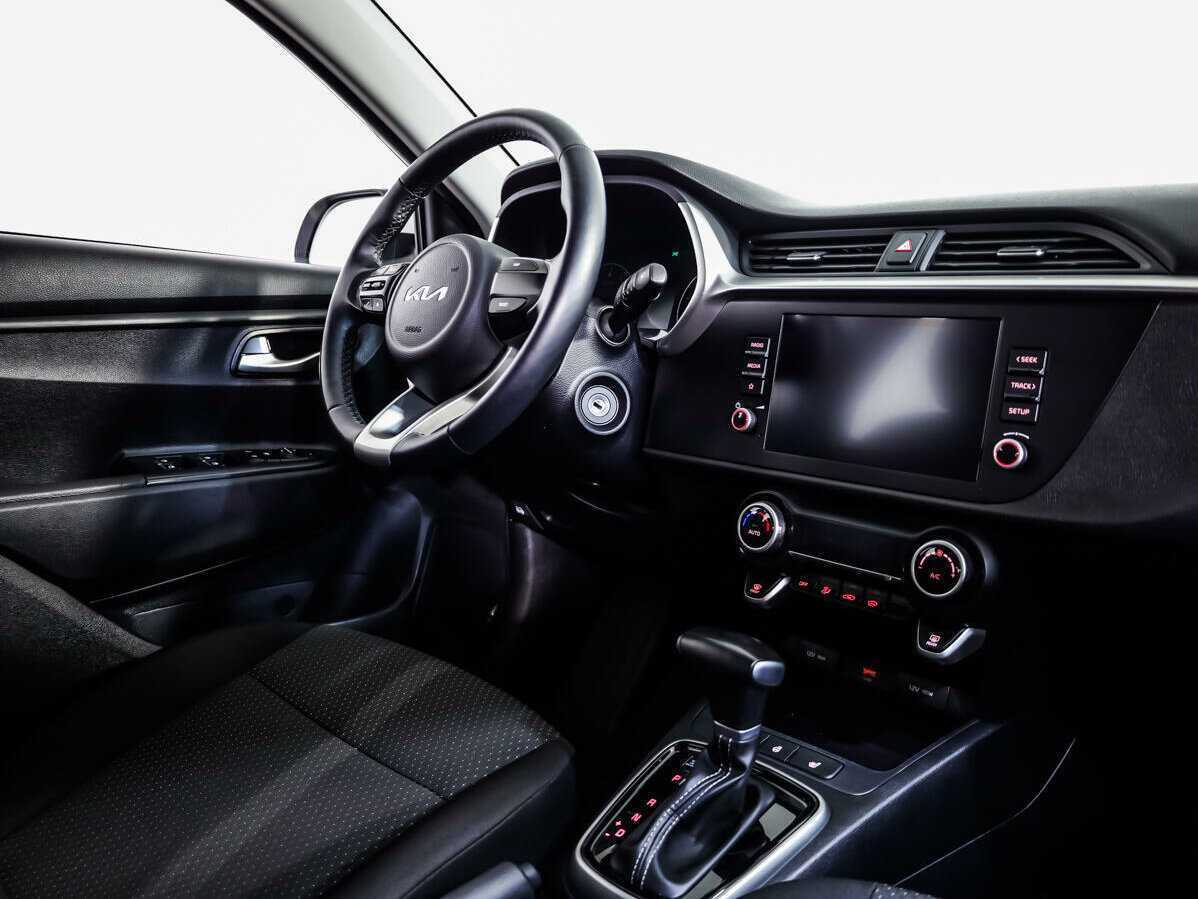 Купить Kia Rio с пробегом. Фото: #7
