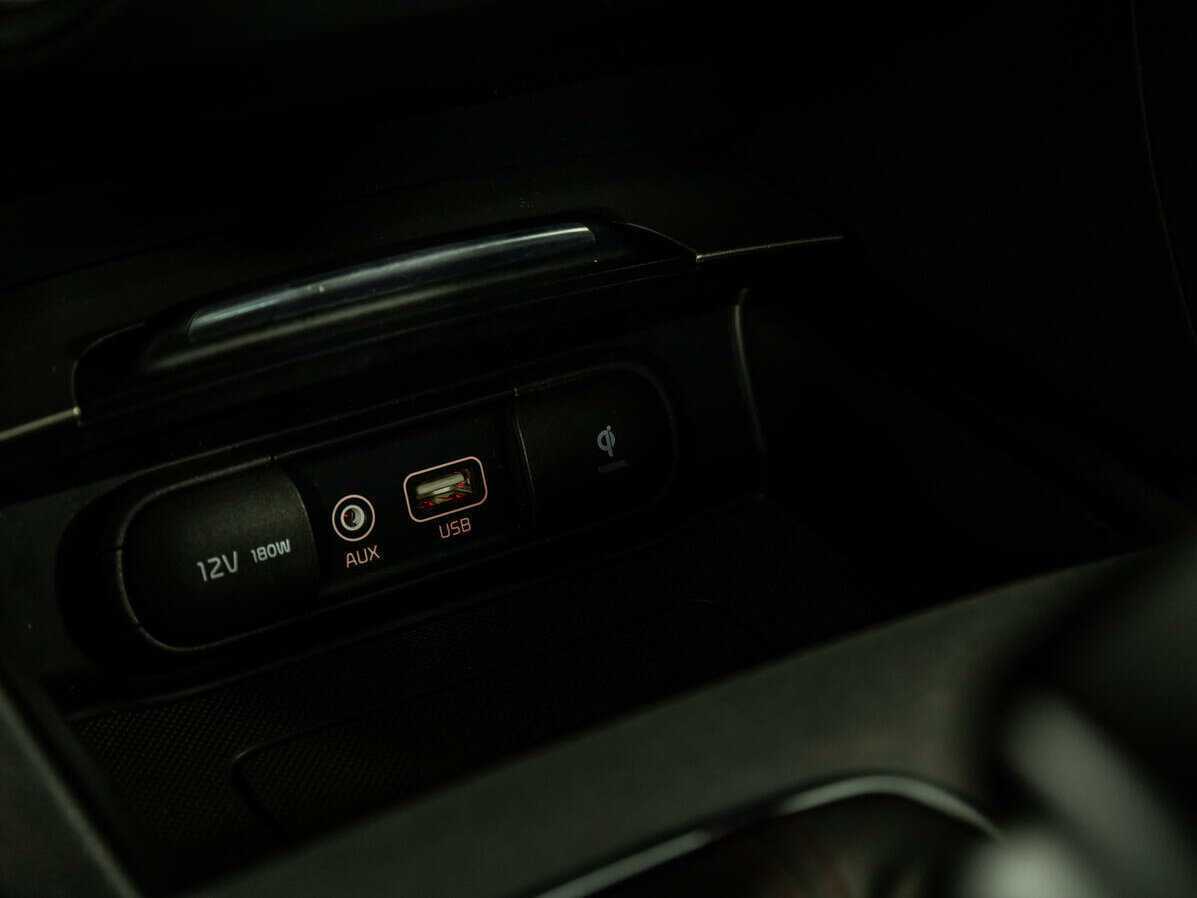 Купить Kia Optima с пробегом. Фото: #20