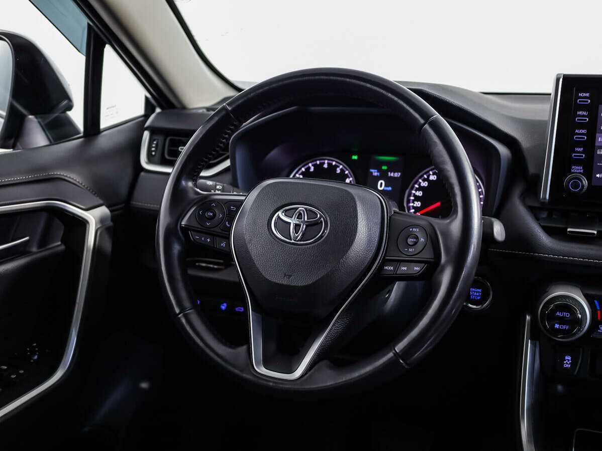 Купить Toyota RAV4 с пробегом. Фото: #9