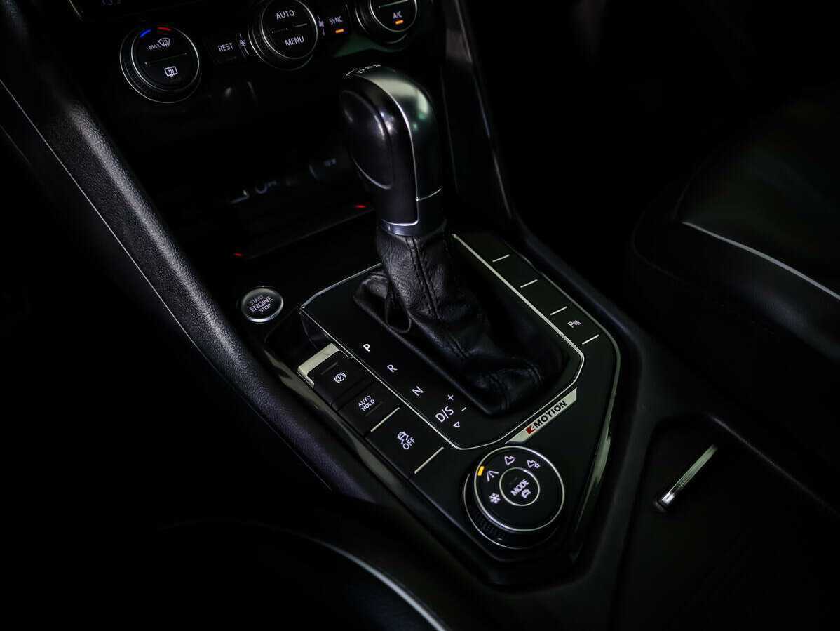 Купить Volkswagen Tiguan с пробегом. Фото: #13