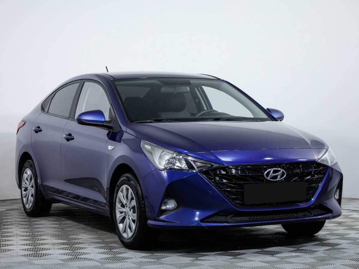 Купить Hyundai Solaris с пробегом. Фото: #1