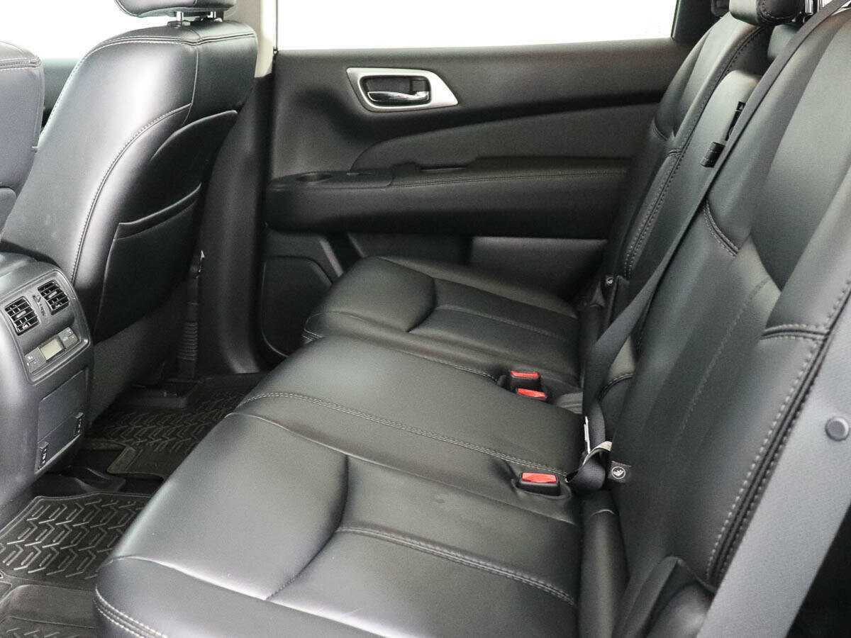 Купить Nissan Pathfinder с пробегом. Фото: #12