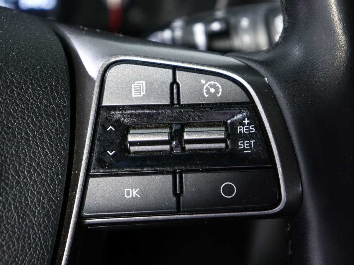 Купить Kia Sorento с пробегом. Фото: #24