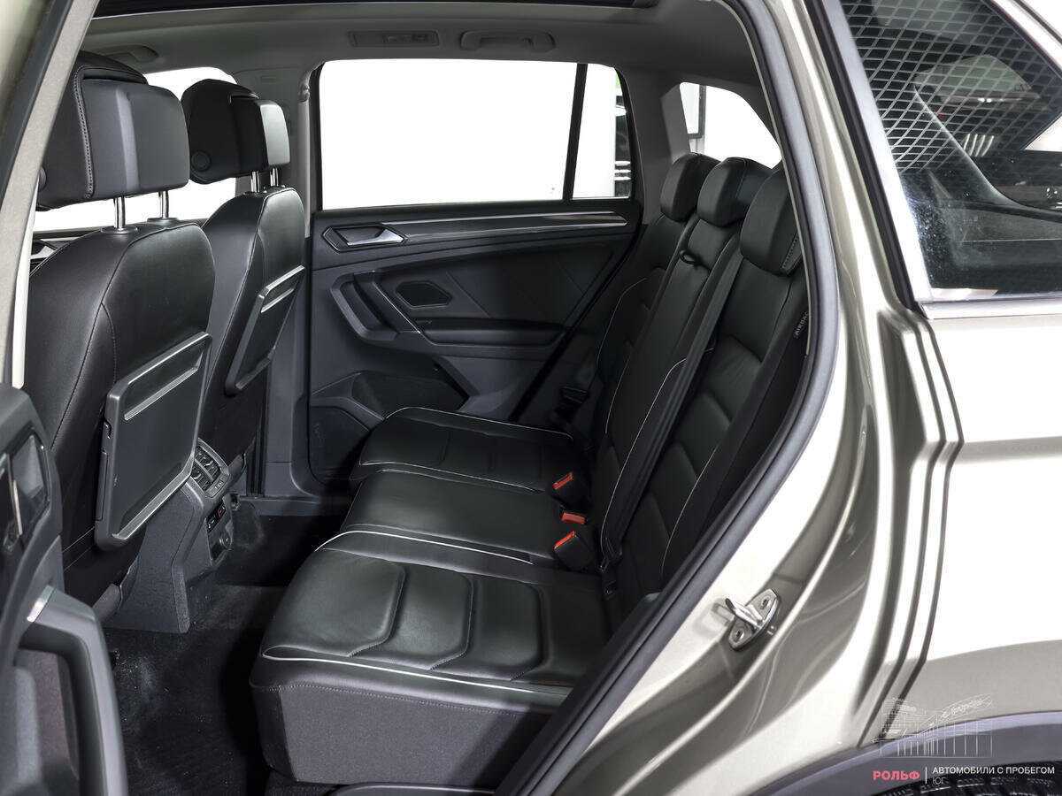 Купить Volkswagen Tiguan с пробегом. Фото: #8