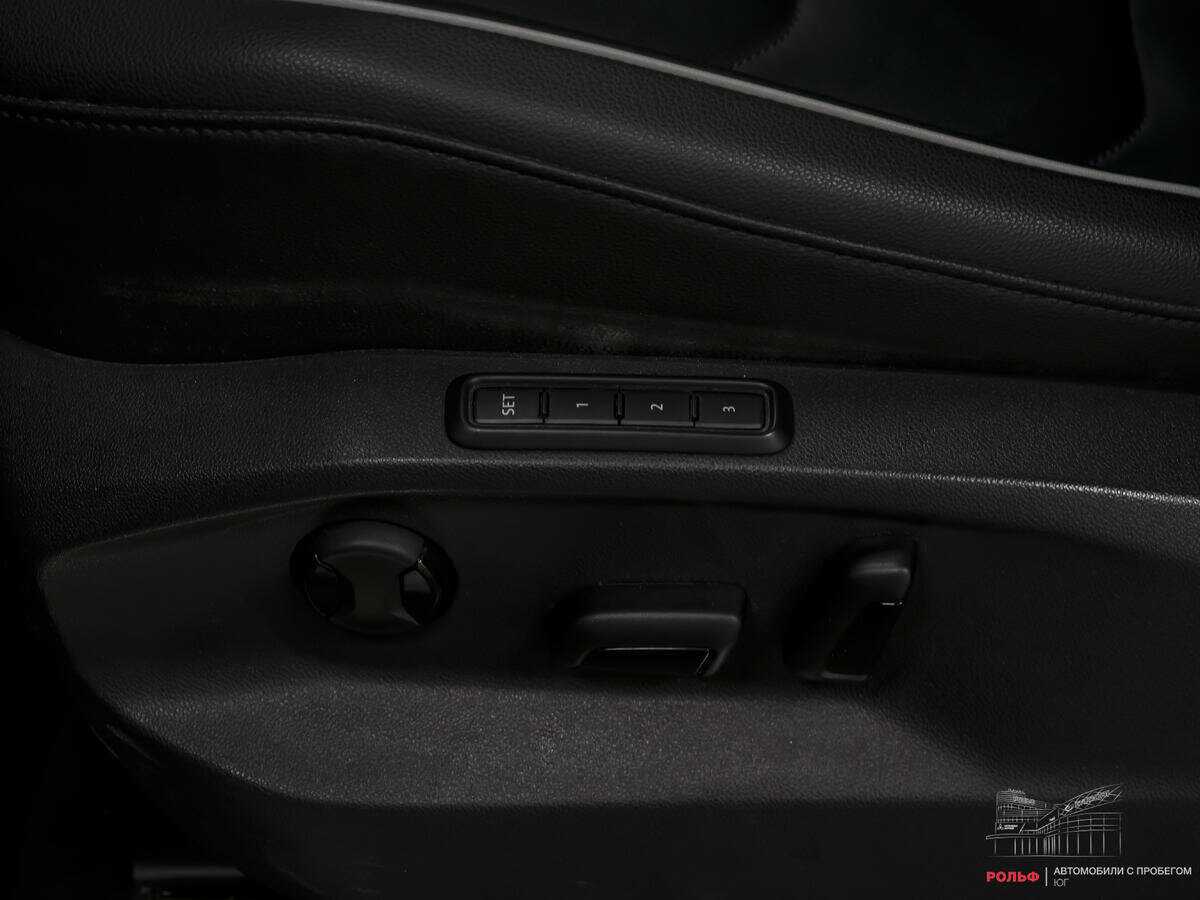 Купить Volkswagen Tiguan с пробегом. Фото: #11