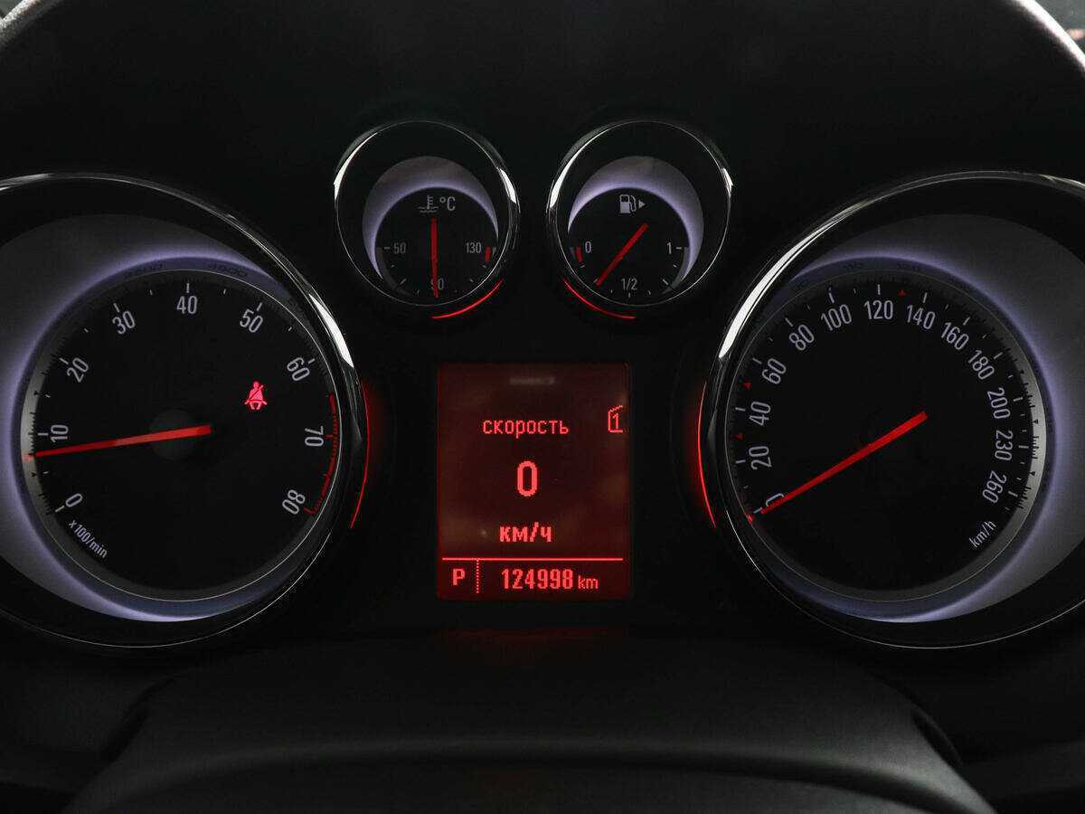 Купить Opel Astra с пробегом. Фото: #10