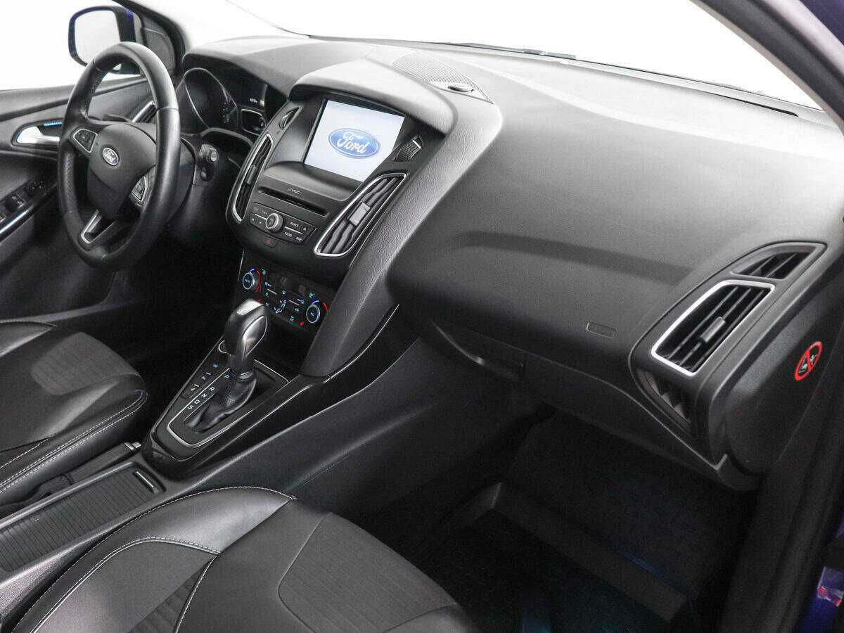 Купить Ford Focus с пробегом. Фото: #9