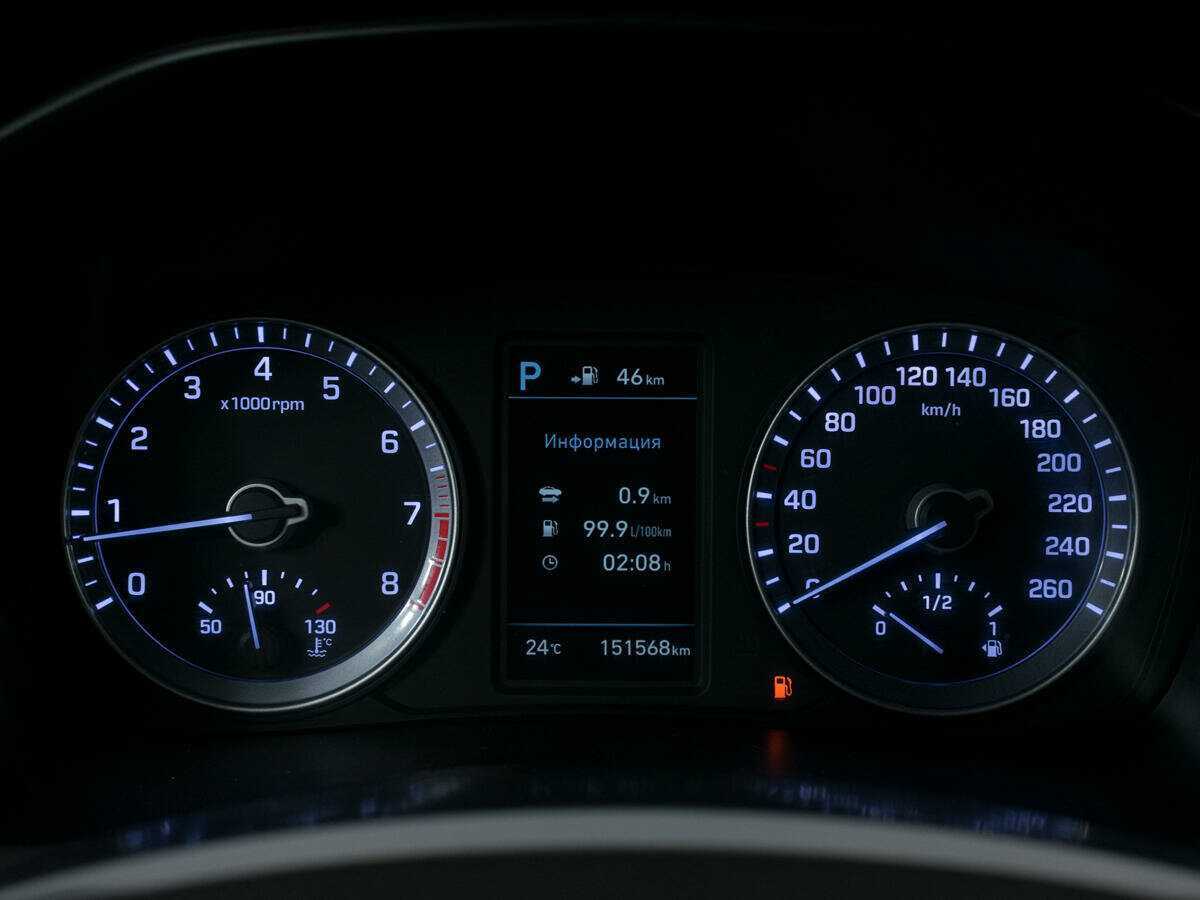 Купить Hyundai Sonata с пробегом. Фото: #4