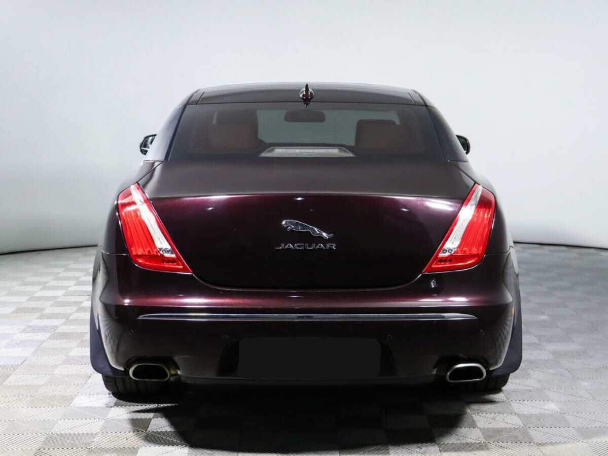 Купить Jaguar XJ с пробегом. Фото: #5