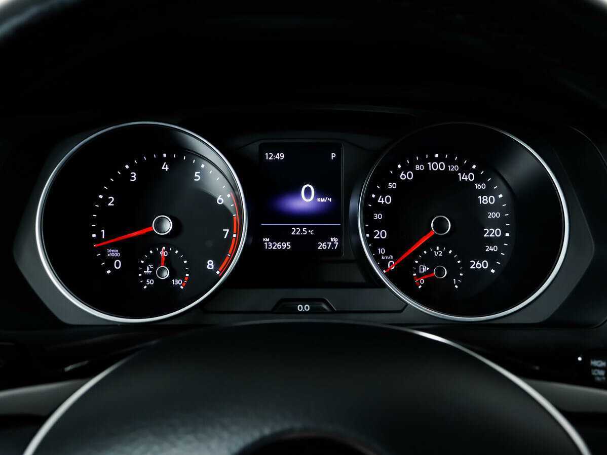 Купить Volkswagen Tiguan с пробегом. Фото: #9