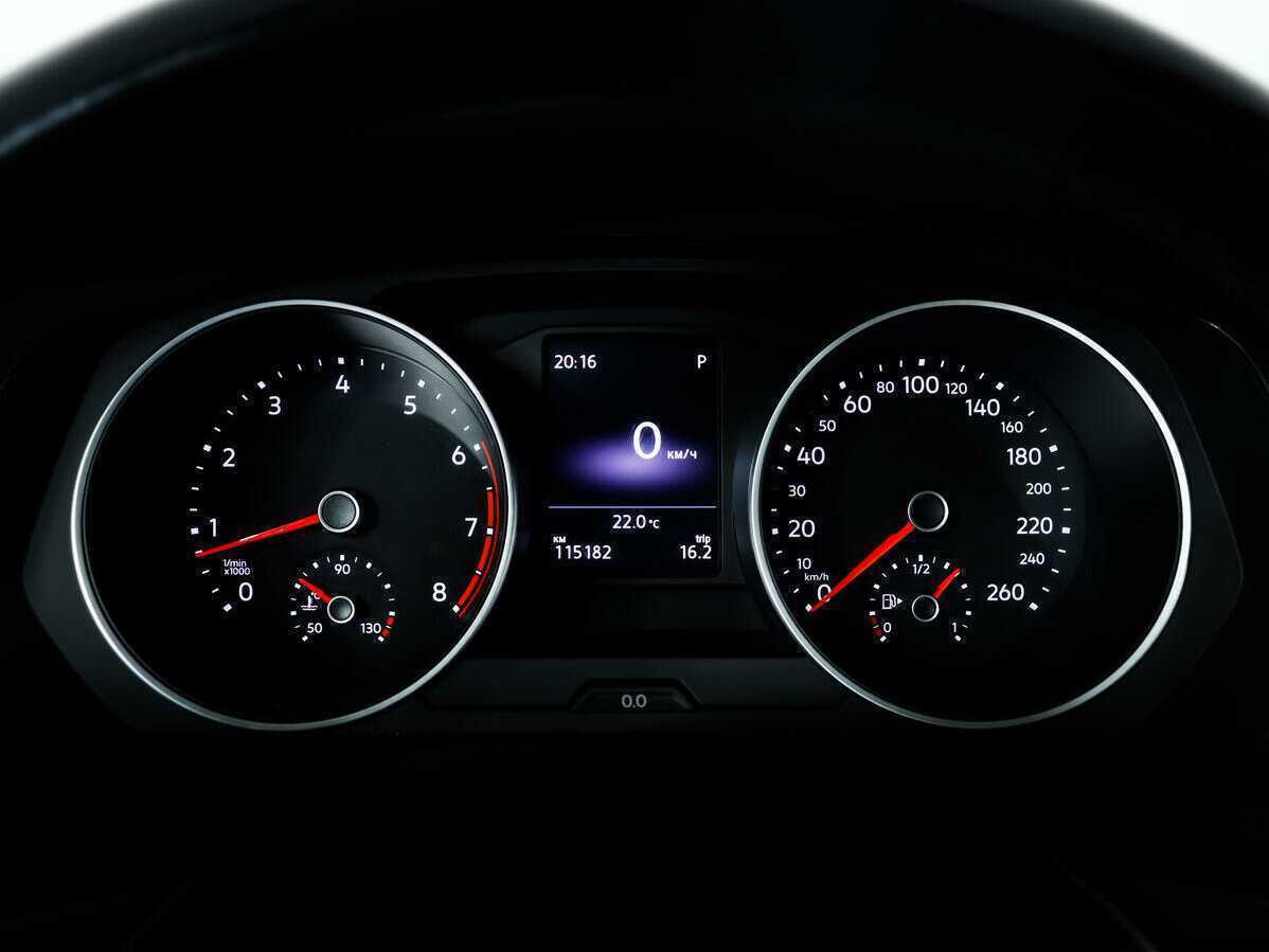 Купить Volkswagen Tiguan с пробегом. Фото: #9