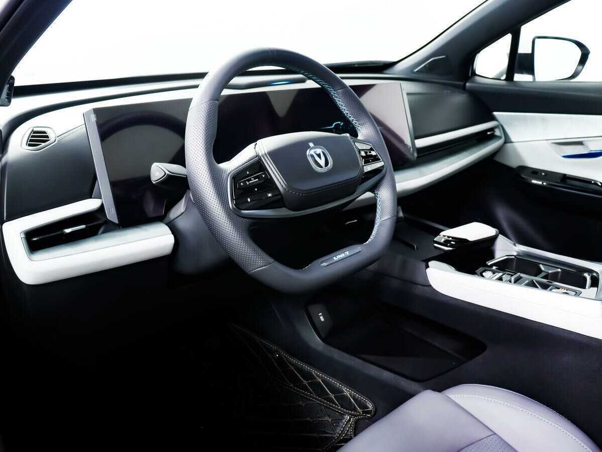 Купить Changan UNI-T с пробегом. Фото: #10