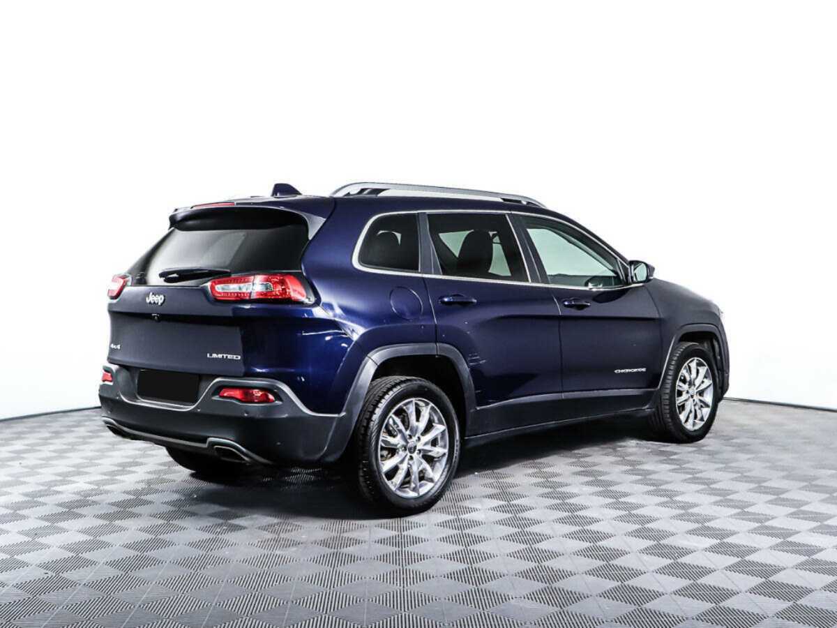 Купить Jeep Cherokee с пробегом. Фото: #4
