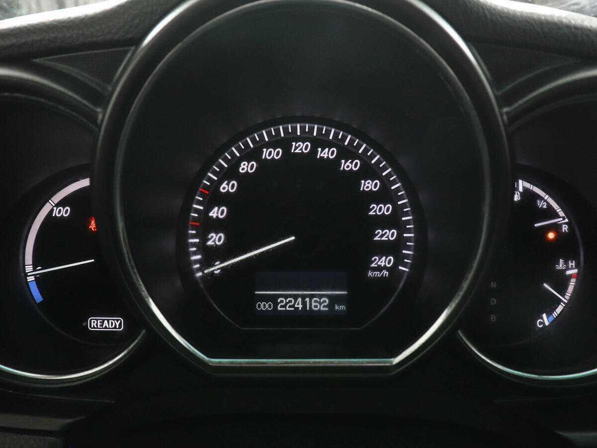 Купить Renault Logan с пробегом. Фото: #4