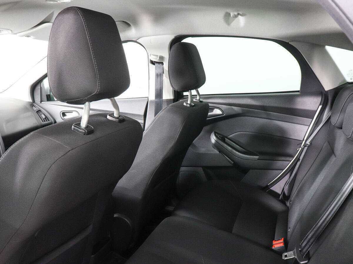 Купить Ford Focus с пробегом. Фото: #11