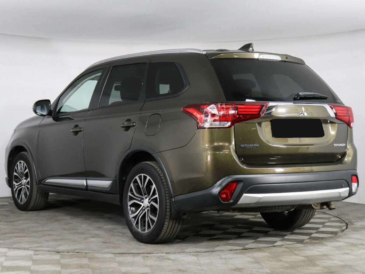 Купить Mitsubishi Outlander с пробегом. Фото: #6