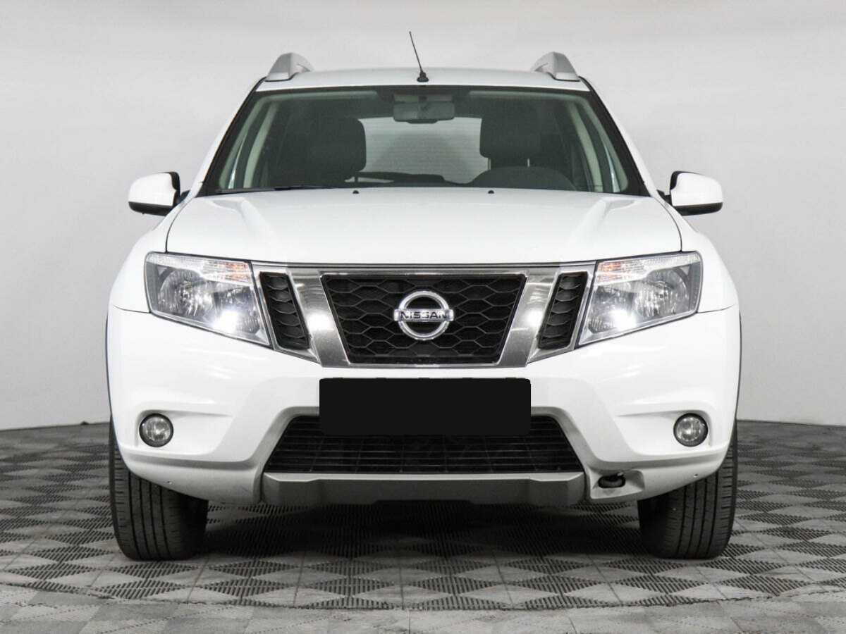 Купить Nissan Terrano с пробегом. Фото: #1