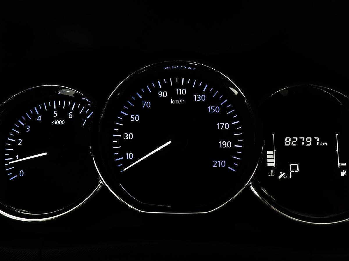 Купить Nissan Terrano с пробегом. Фото: #10